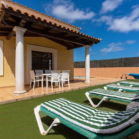 Villa Serenity Private Pool Corralejo By Holidays Home Exteriör bild