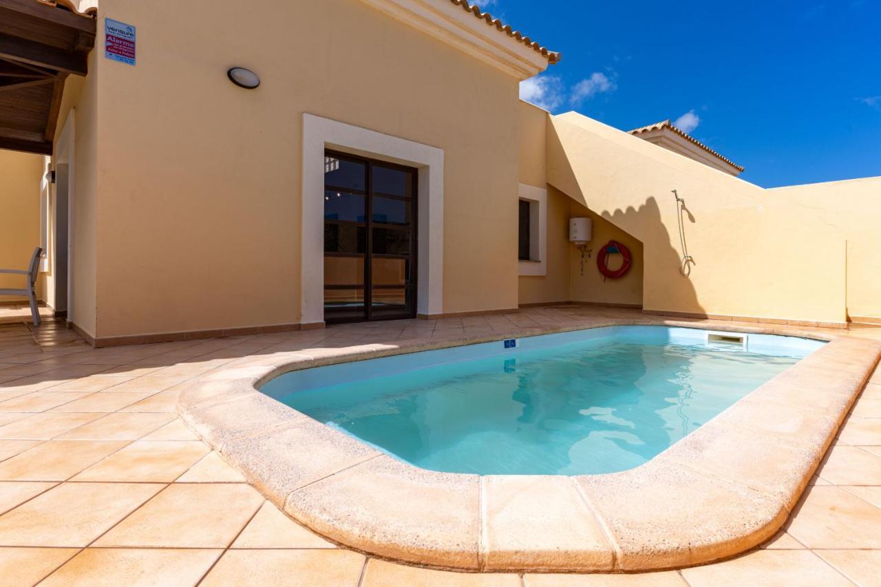 Villa Serenity Private Pool Corralejo By Holidays Home Exteriör bild